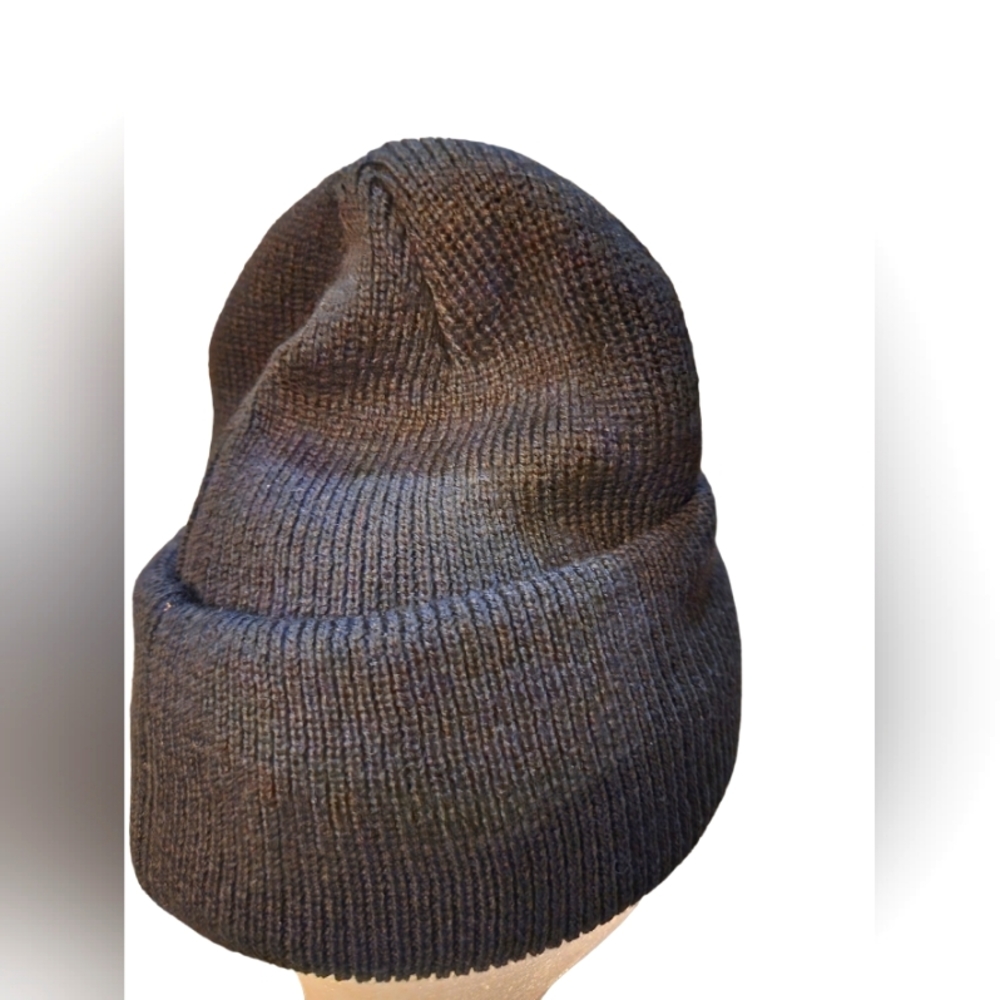NWT Adidas Originals Trefoil Beanie! - Picture 2 of 2